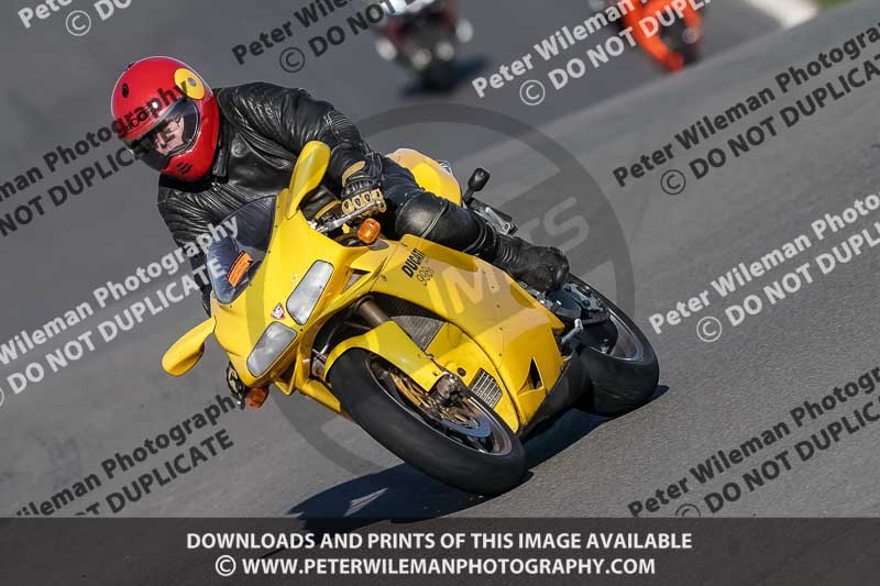 donington no limits trackday;donington park photographs;donington trackday photographs;no limits trackdays;peter wileman photography;trackday digital images;trackday photos